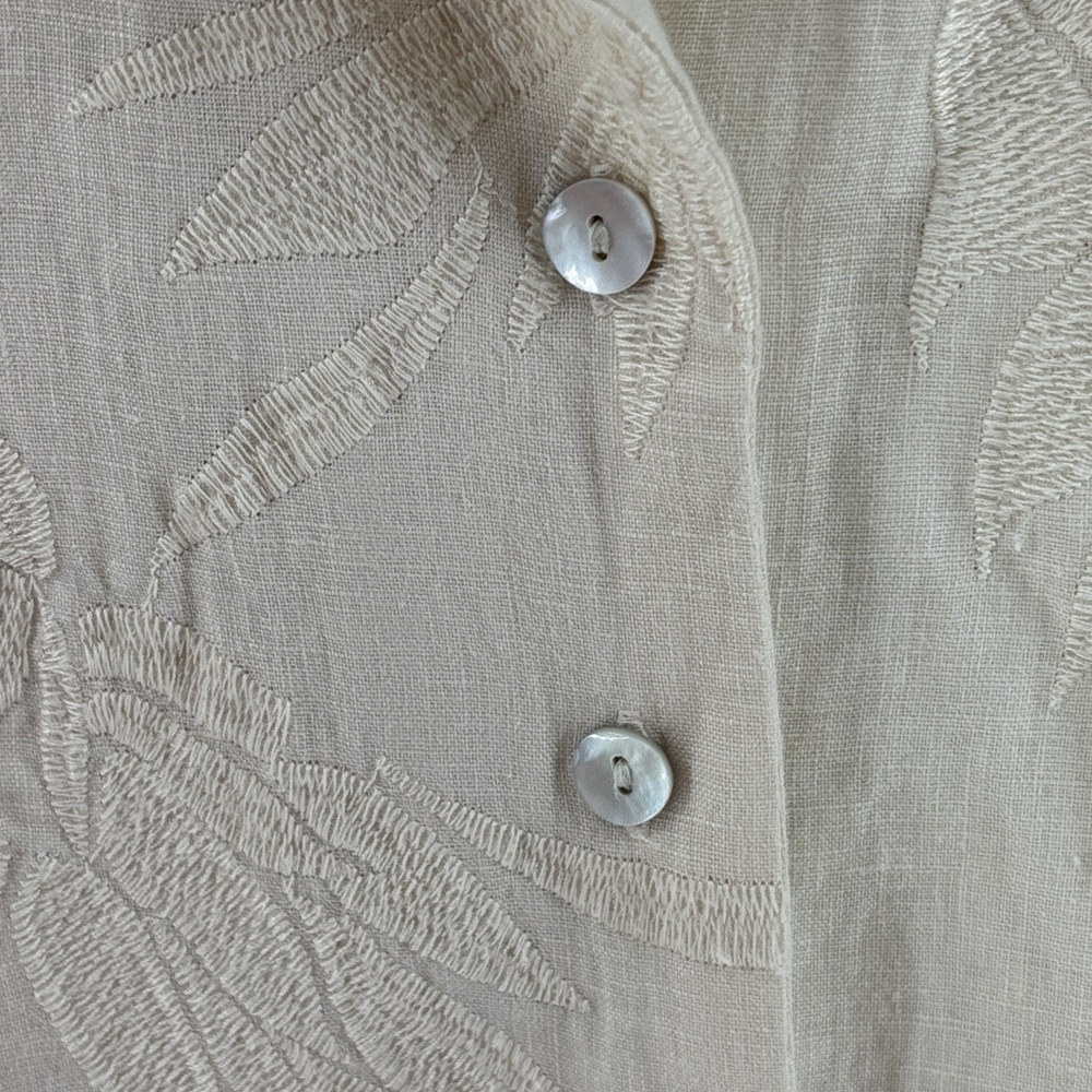 Joie Cream Floral Embroidered Short-Sleeve Button-Down Linen Blouse Size L - Picture 4 of 6